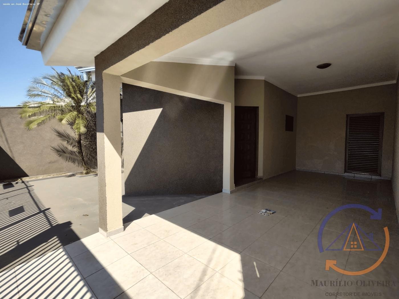 Casa à venda com 3 quartos, 300m² - Foto 2