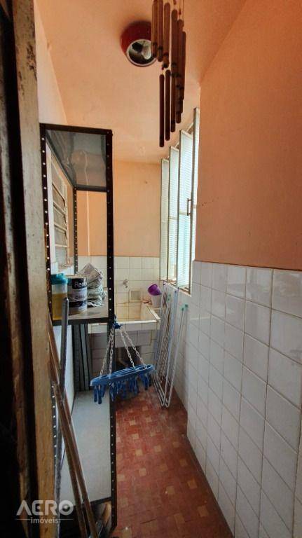 Apartamento à venda com 3 quartos, 80m² - Foto 18