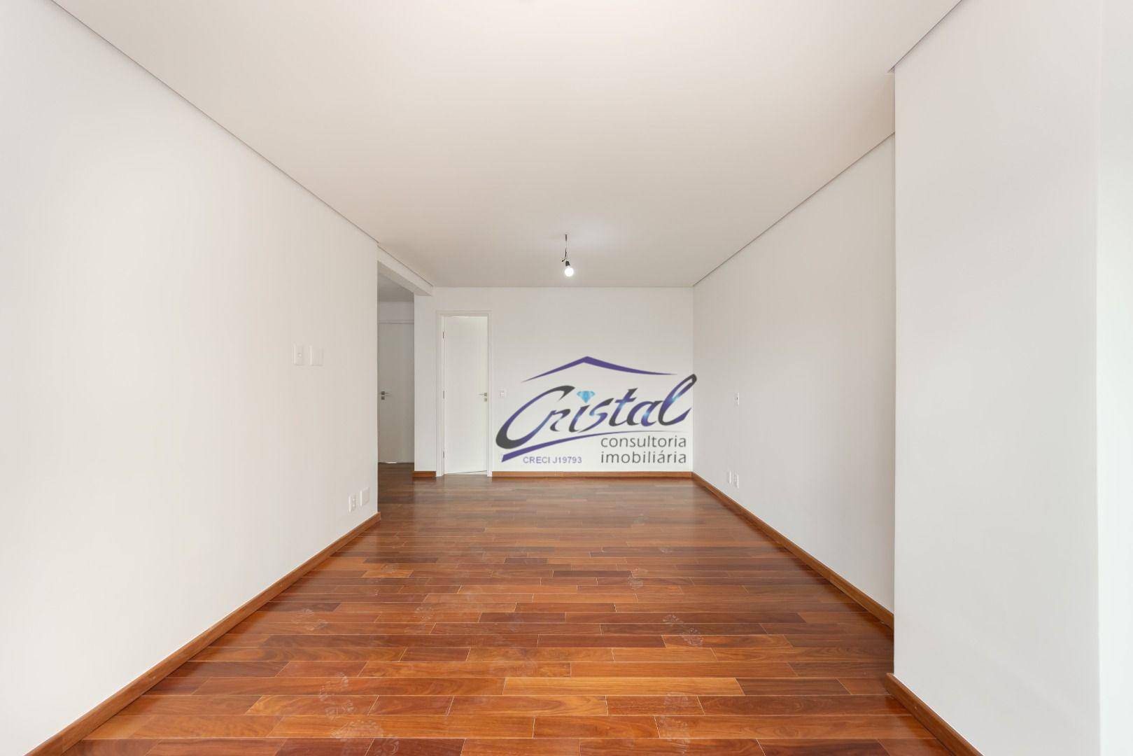 Apartamento à venda com 3 quartos, 208m² - Foto 3