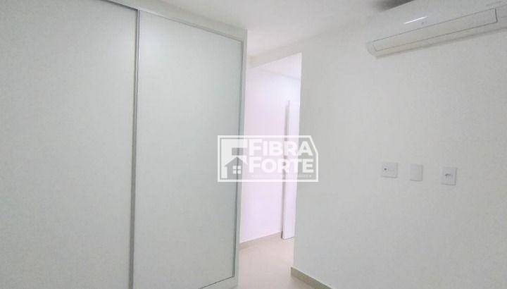 Apartamento para alugar com 2 quartos, 80m² - Foto 18