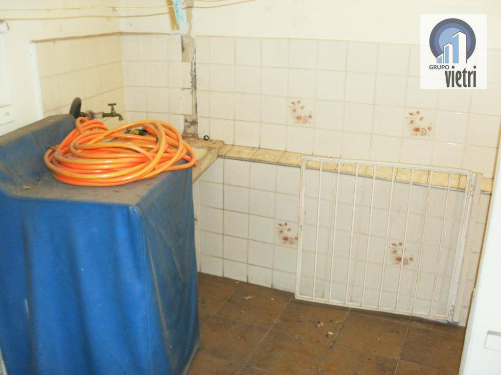 Sobrado à venda com 3 quartos, 200m² - Foto 34