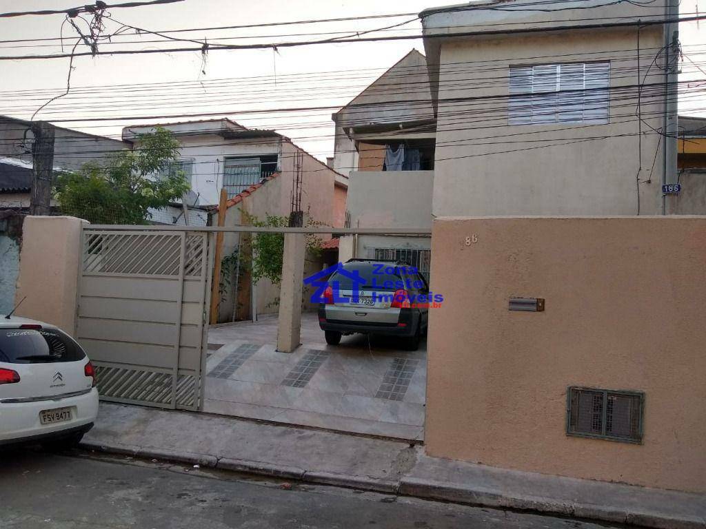 Casa à venda com 5 quartos, 150m² - Foto 1