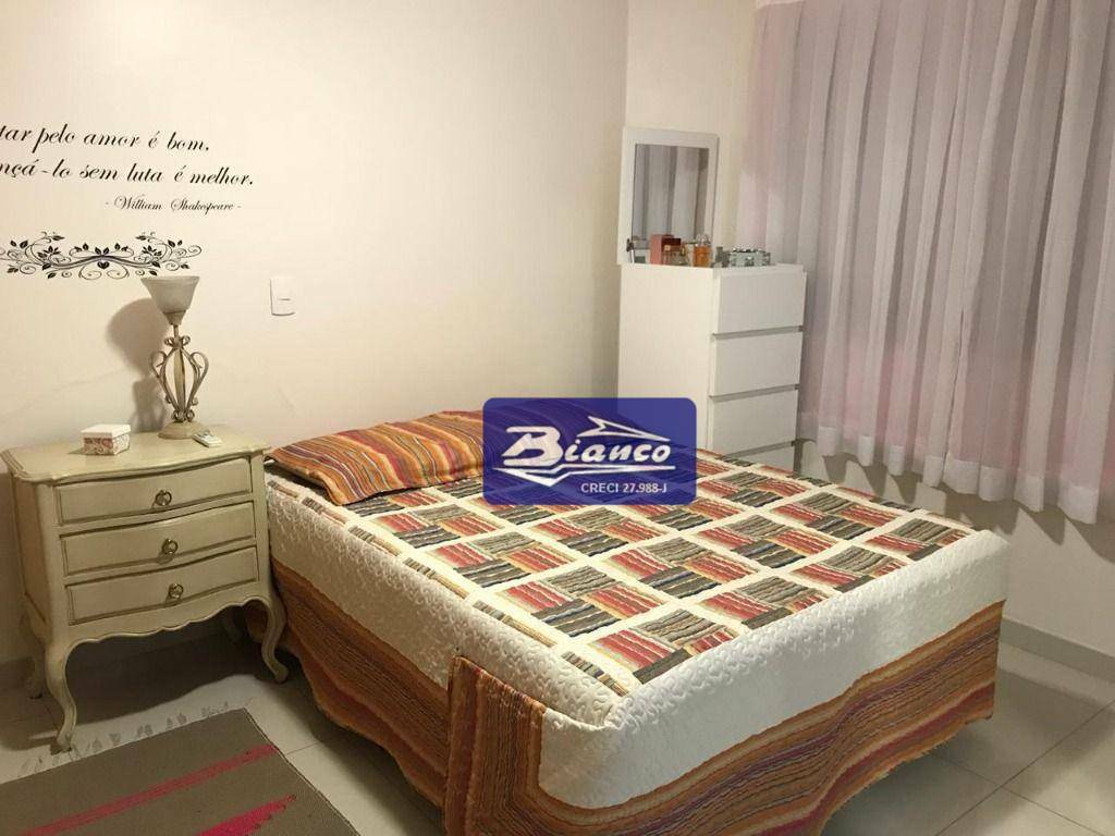 Apartamento à venda com 4 quartos, 176m² - Foto 12