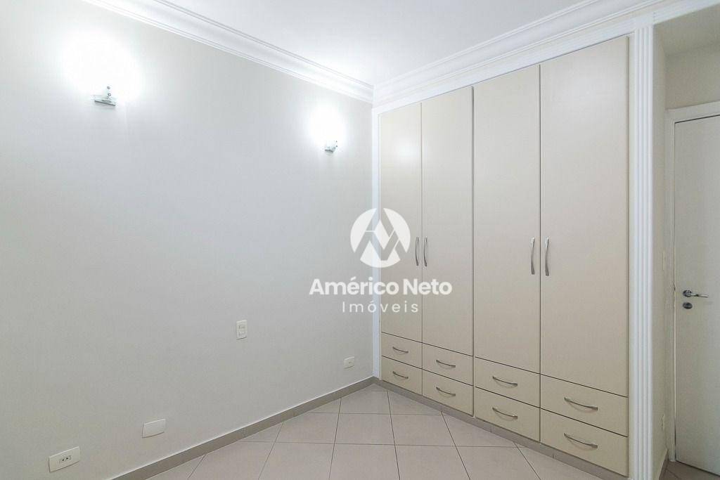 Apartamento para alugar com 4 quartos, 140m² - Foto 27