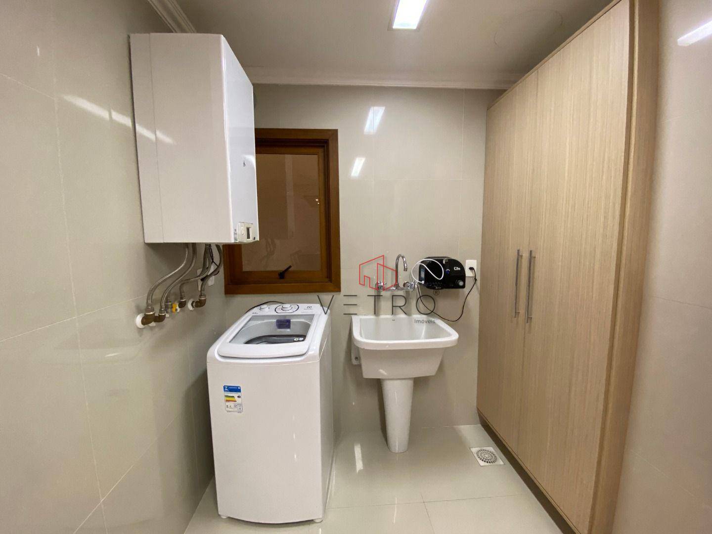 Apartamento à venda com 2 quartos, 96m² - Foto 7