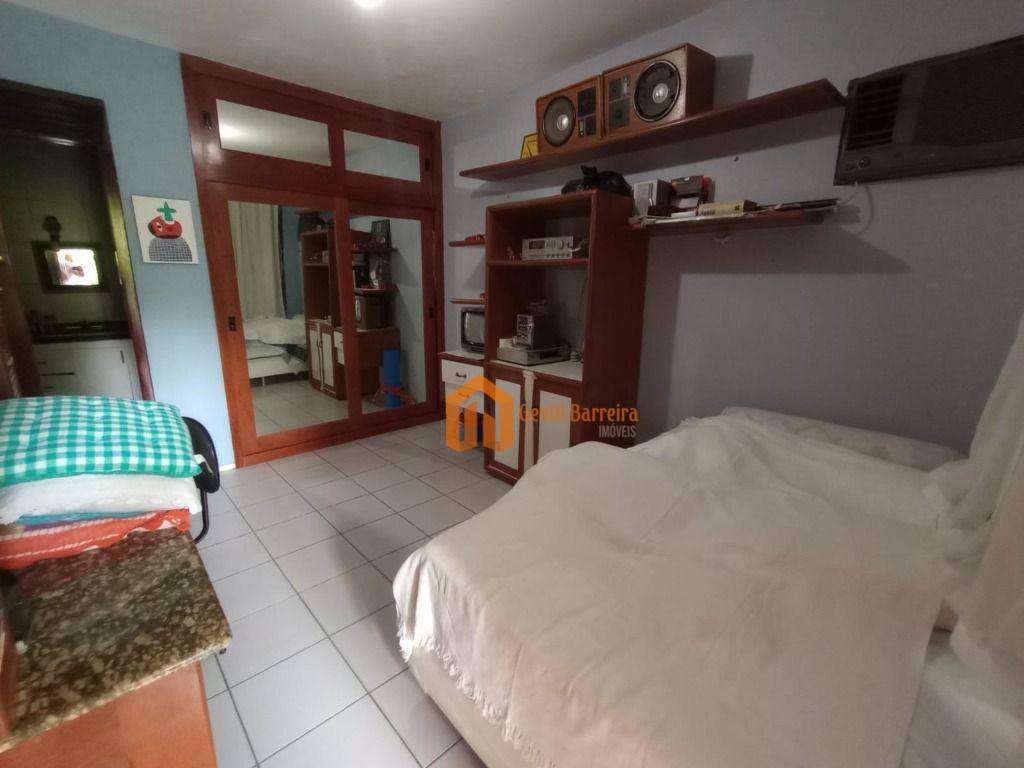 Casa de Condomínio à venda com 3 quartos, 302m² - Foto 24