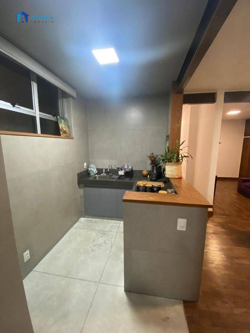 Apartamento à venda com 3 quartos, 120m² - Foto 11