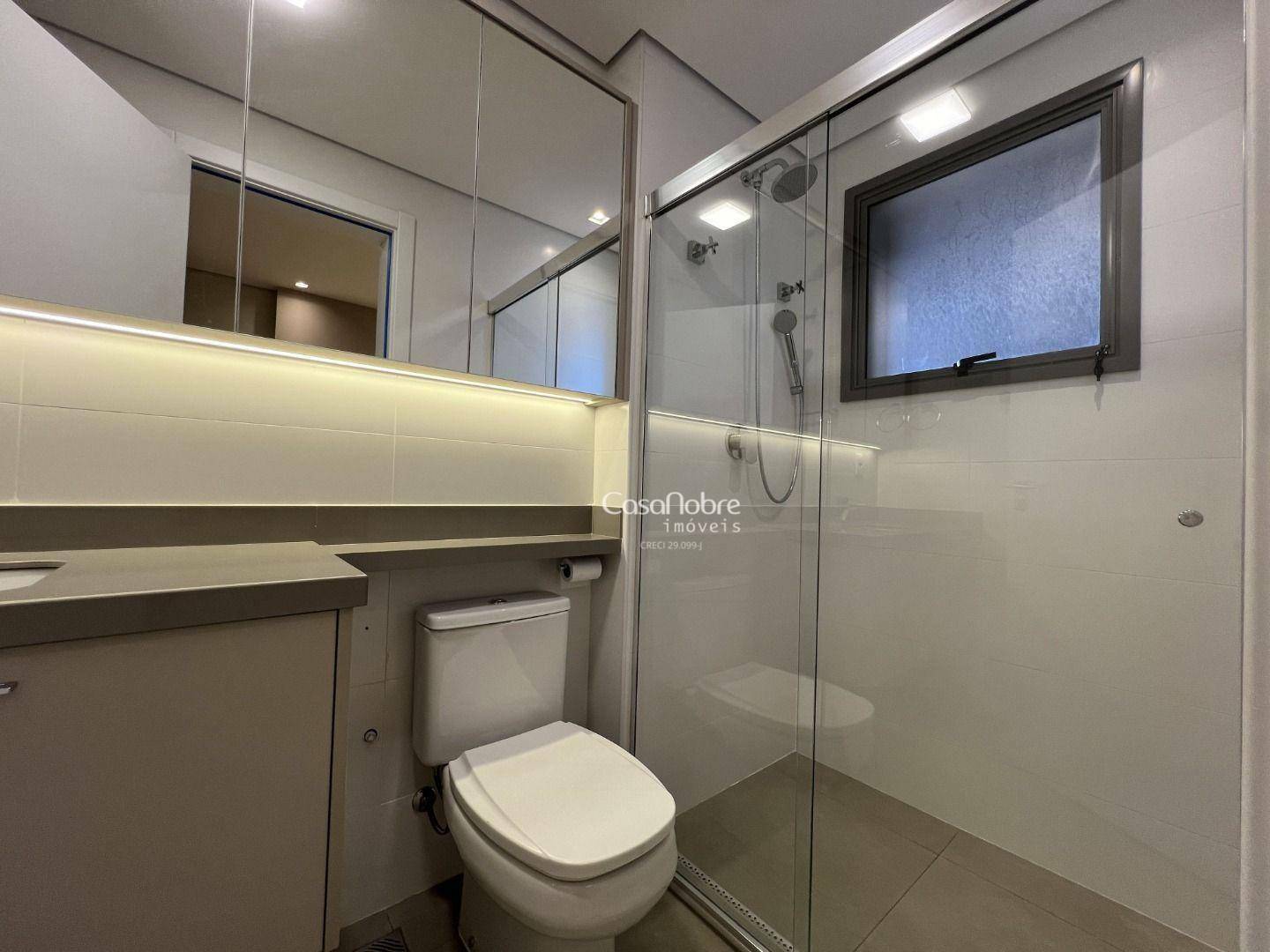 Apartamento para alugar com 3 quartos, 155m² - Foto 31