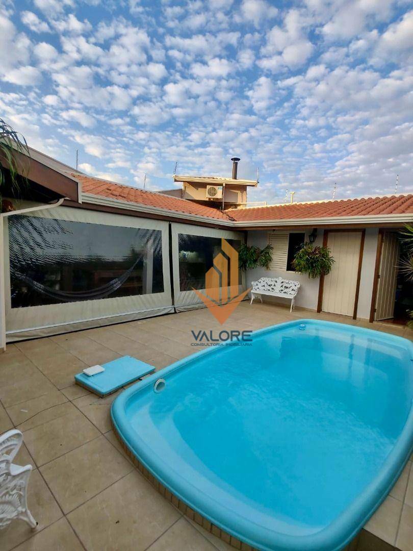 Casa à venda com 3 quartos, 250m² - Foto 31