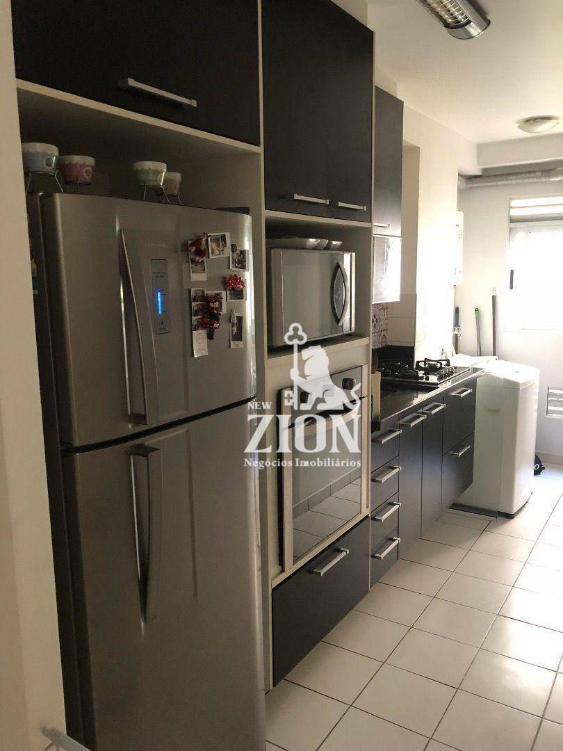 Apartamento à venda com 2 quartos, 62m² - Foto 18