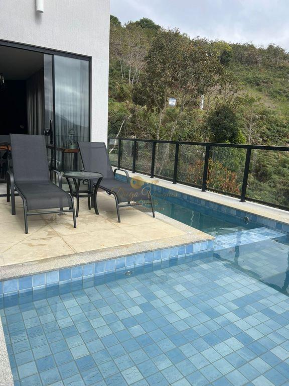 Casa de Condomínio à venda com 7 quartos, 324m² - Foto 38