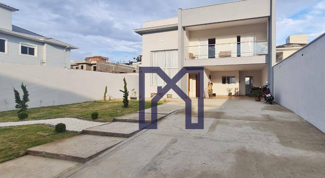 Casa à venda com 3 quartos, 205m² - Foto 12