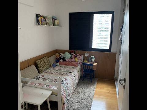 Apartamento à venda com 3 quartos, 96m² - Foto 3