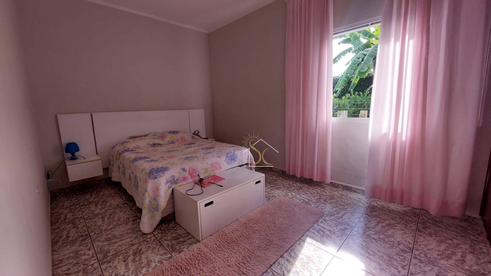 Chácara à venda com 3 quartos, 250m² - Foto 15