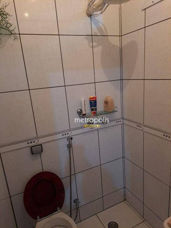 Sobrado à venda com 2 quartos, 220m² - Foto 11