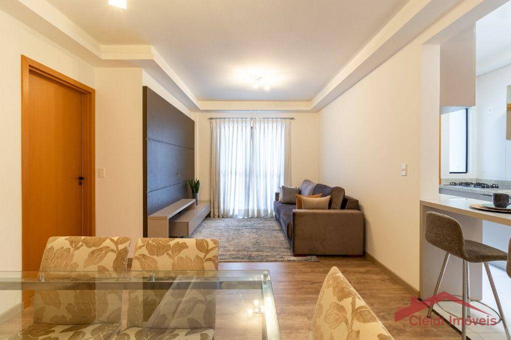 Apartamento à venda com 3 quartos, 94m² - Foto 8