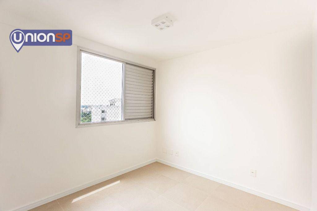 Apartamento à venda com 3 quartos, 87m² - Foto 13