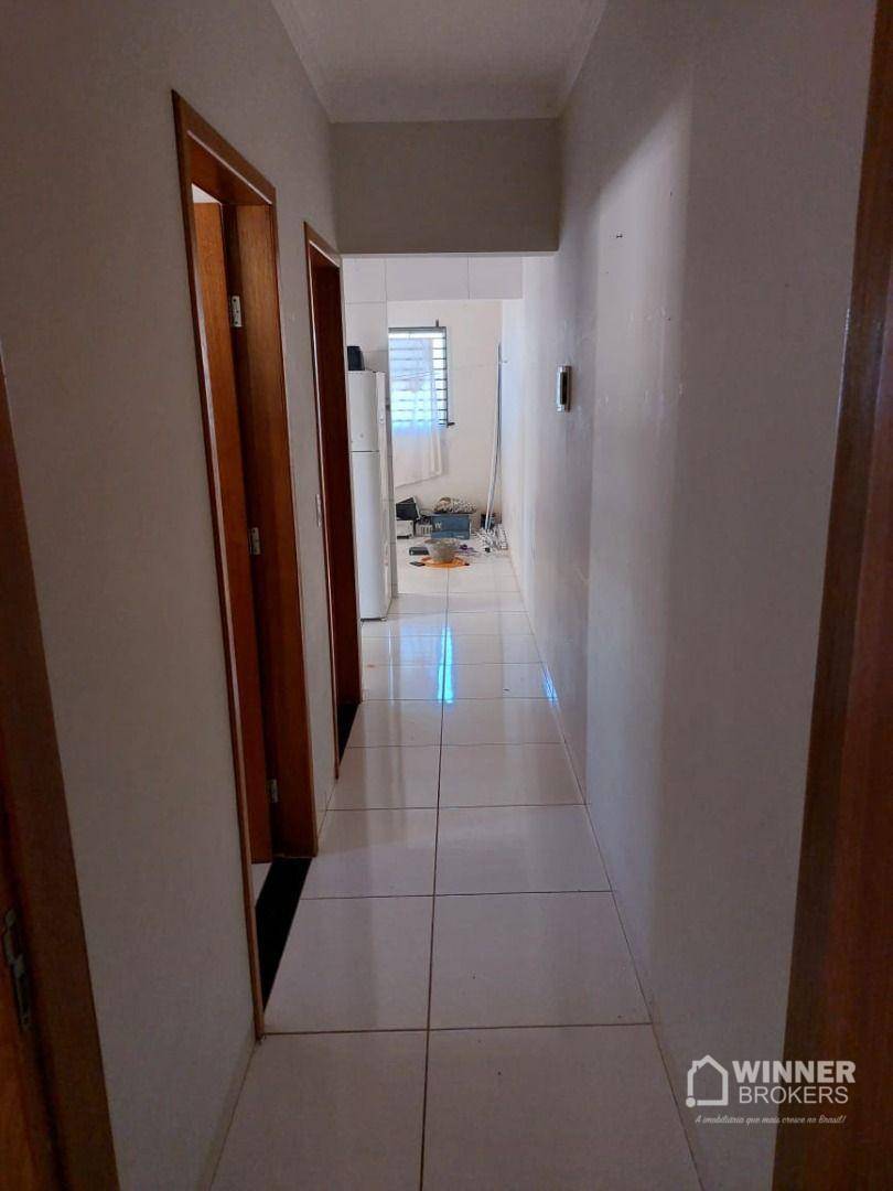 Casa à venda com 2 quartos, 60m² - Foto 10