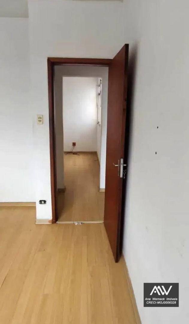 Cobertura à venda com 2 quartos, 90m² - Foto 4