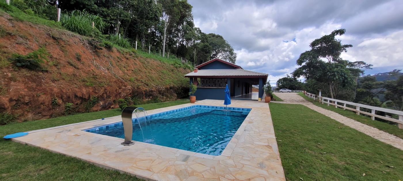 Fazenda à venda com 3 quartos, 10124m² - Foto 27