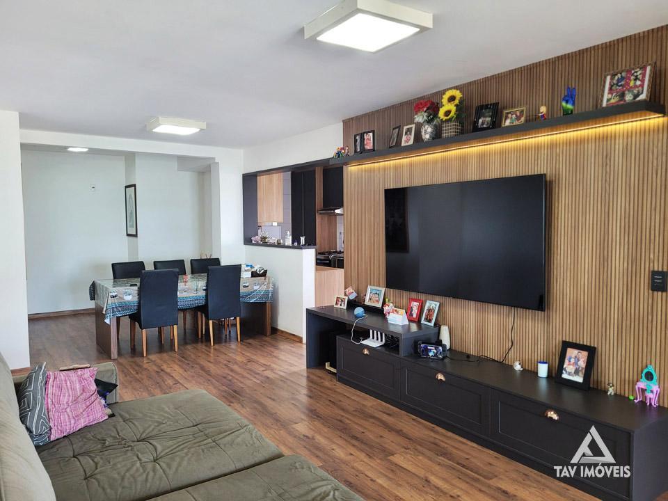 Apartamento à venda com 3 quartos, 154m² - Foto 1