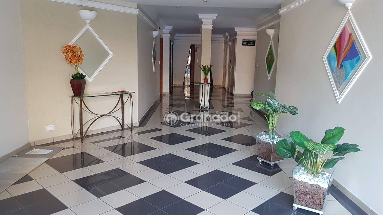 Apartamento à venda com 3 quartos, 98m² - Foto 3