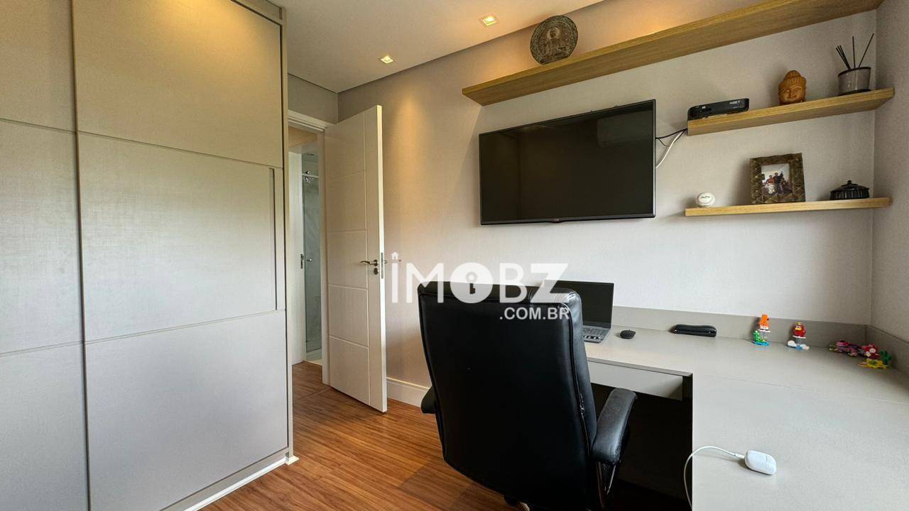 Apartamento à venda com 3 quartos, 110m² - Foto 18