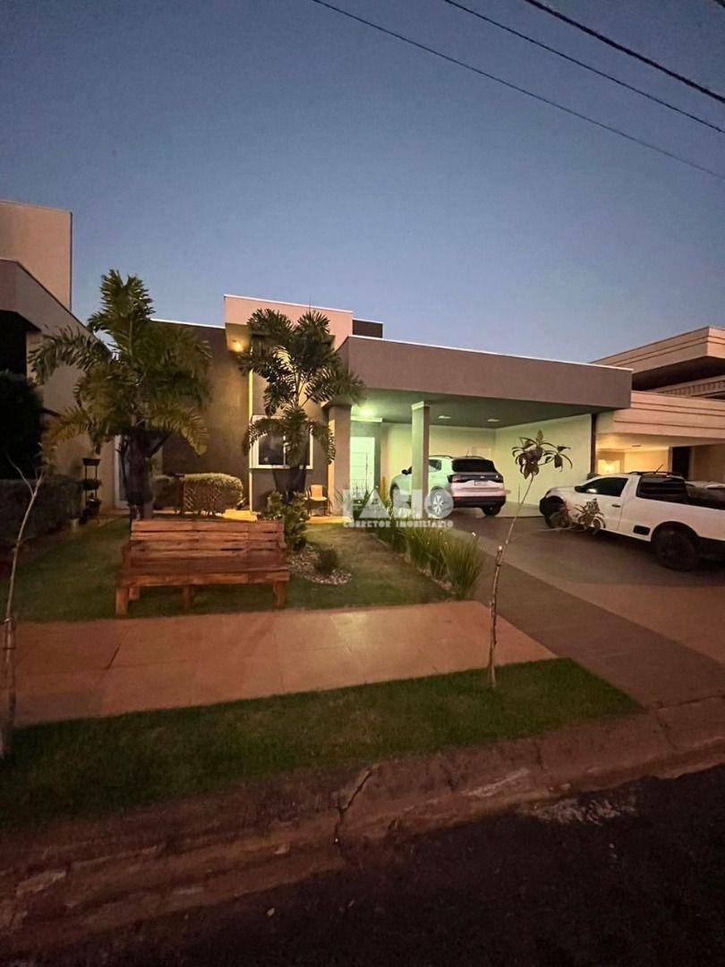 Casa de Condomínio à venda com 3 quartos, 200m² - Foto 4
