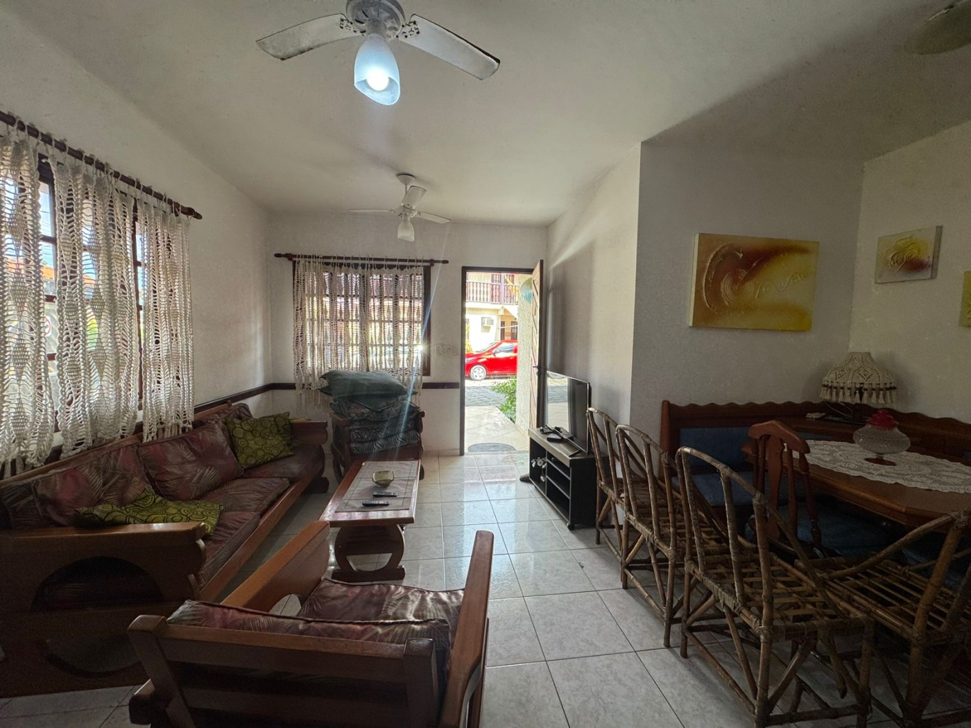 Casa à venda com 3 quartos, 225m² - Foto 3