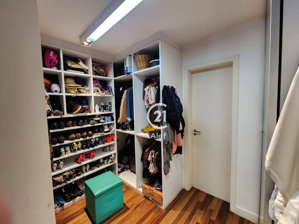 Apartamento à venda com 3 quartos, 160m² - Foto 12