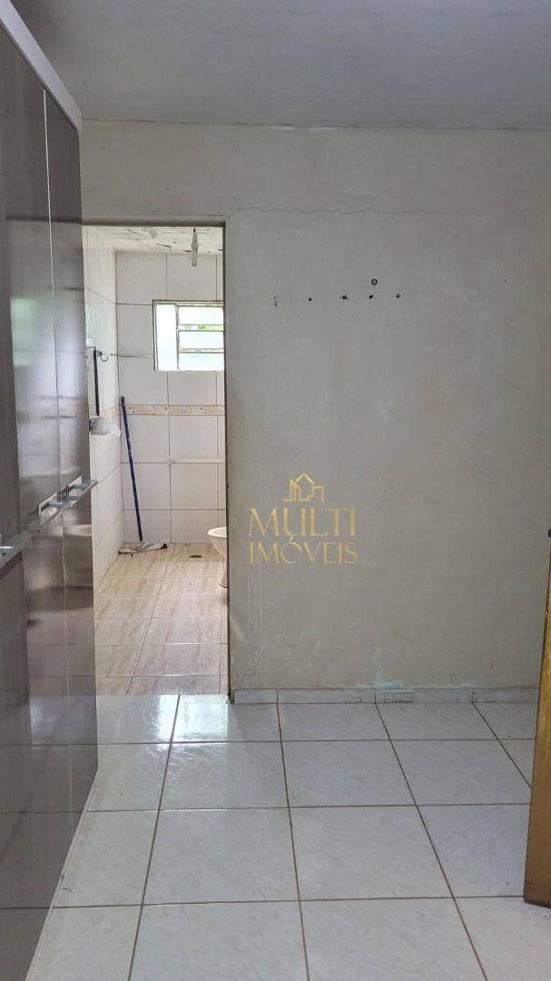 Casa à venda com 3 quartos, 140m² - Foto 3