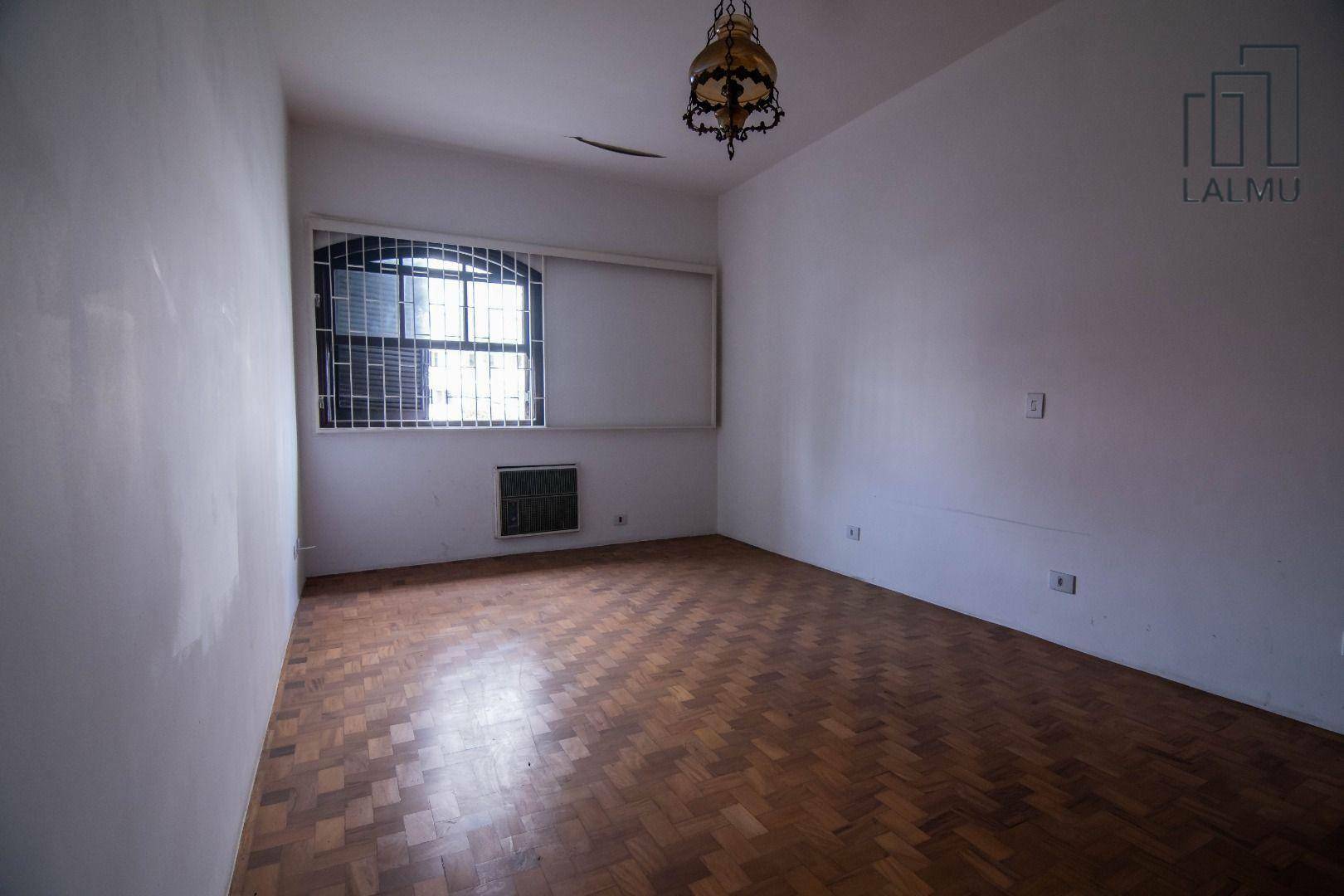 Sobrado para alugar com 3 quartos, 300m² - Foto 11