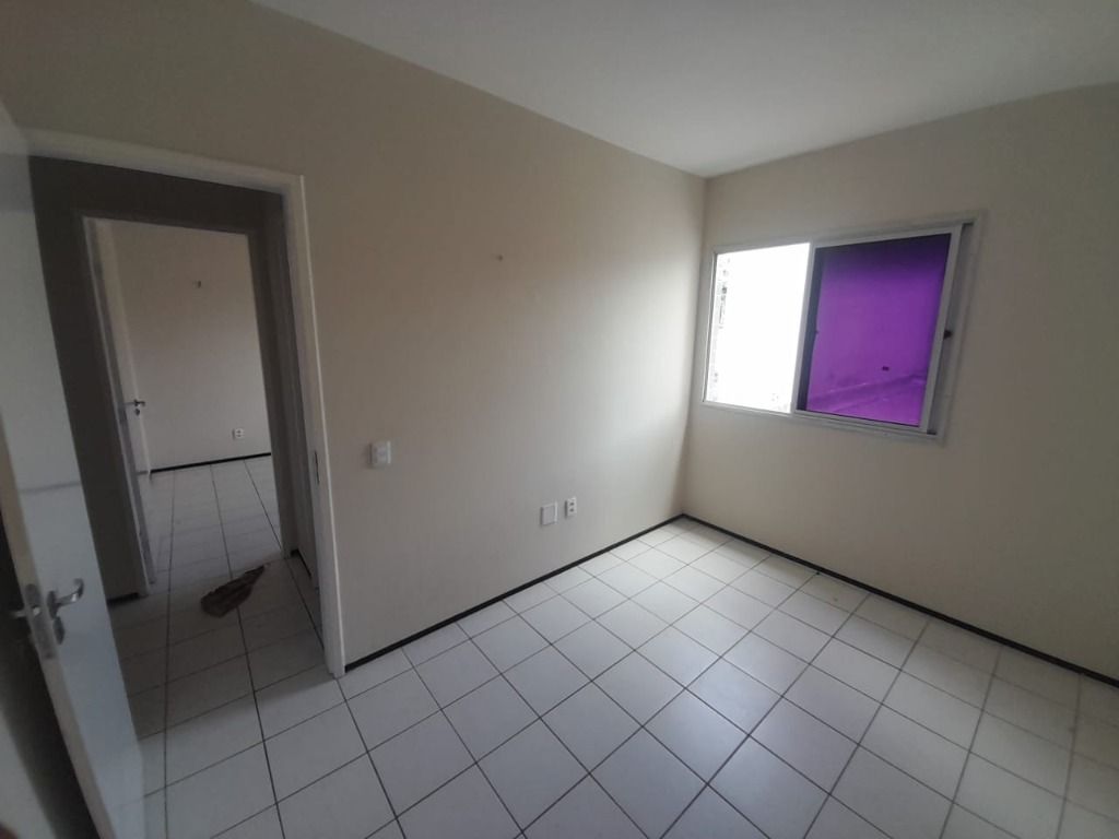 Apartamento para alugar com 3 quartos, 95m² - Foto 9