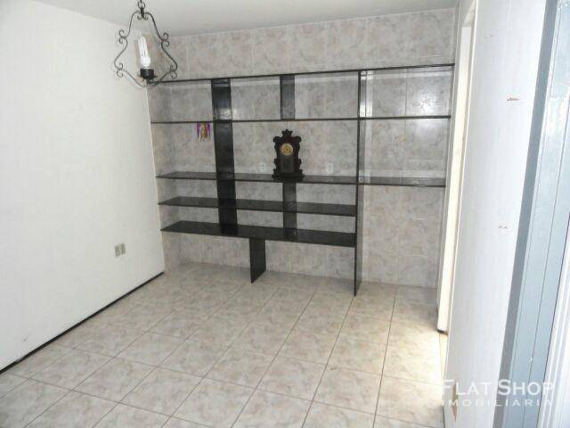 Casa à venda com 5 quartos, 350m² - Foto 5