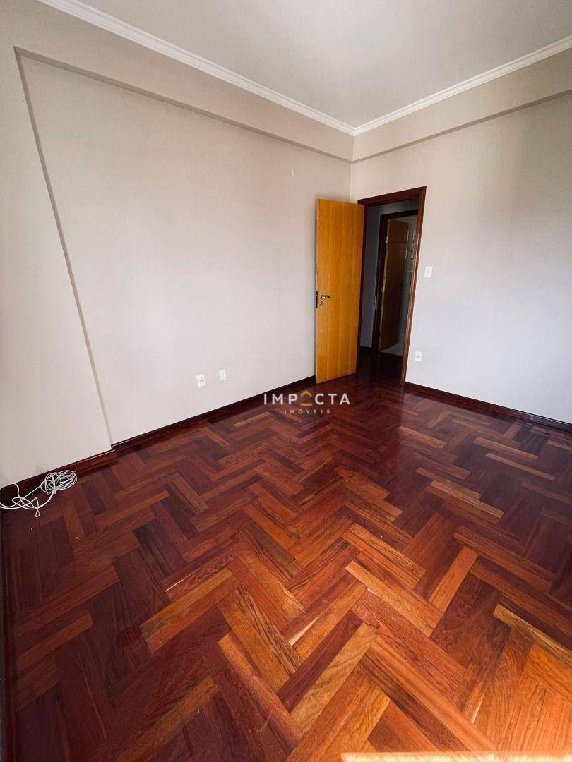 Apartamento à venda com 3 quartos, 100m² - Foto 13