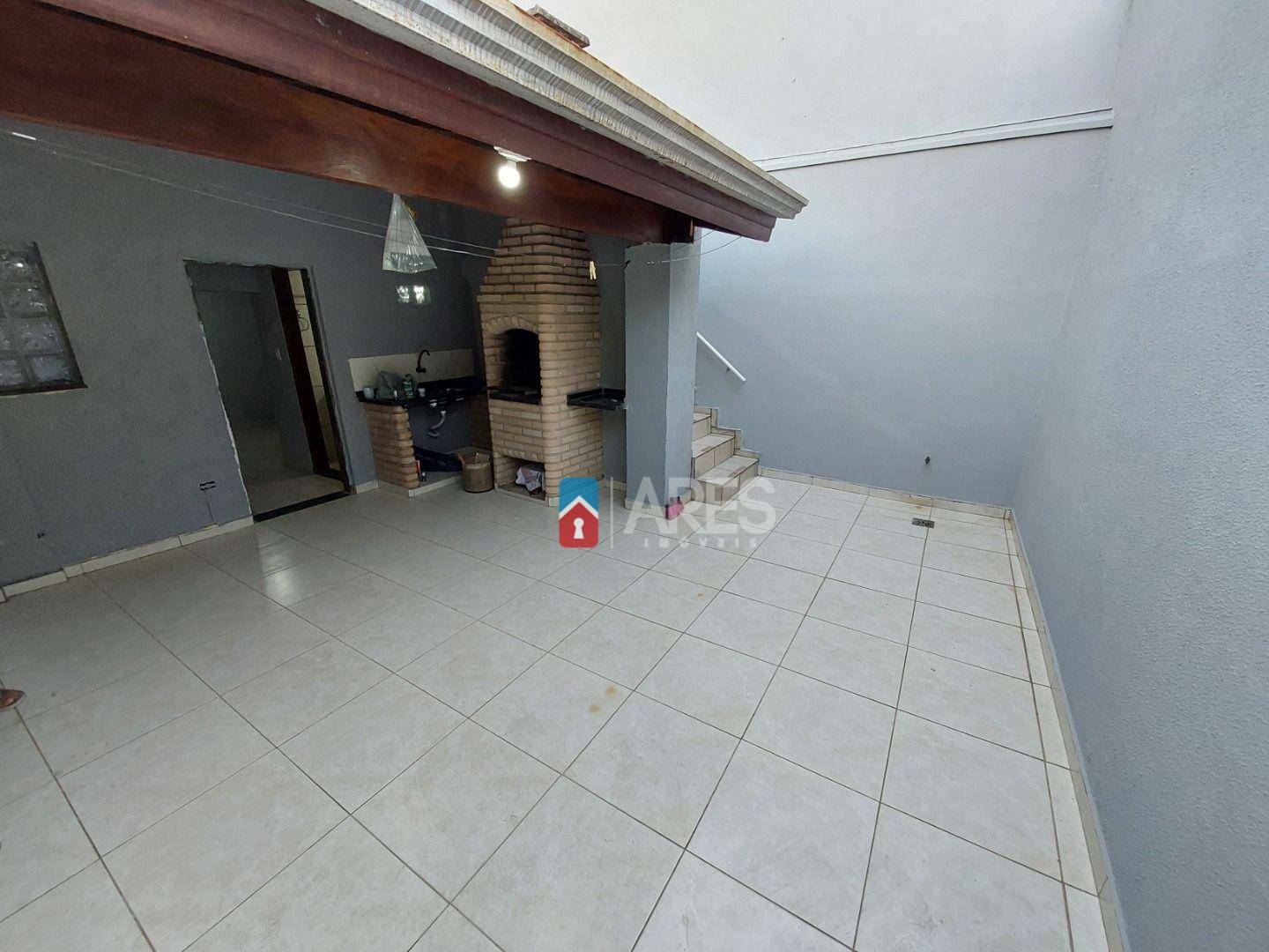 Casa à venda com 3 quartos, 214m² - Foto 11