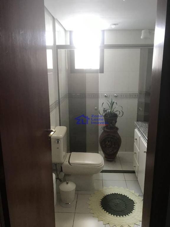 Apartamento à venda com 4 quartos, 164m² - Foto 10