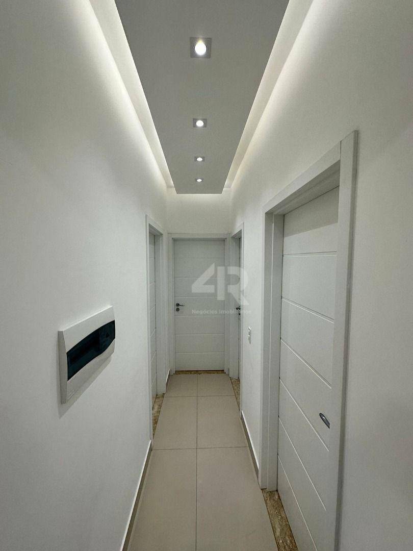 Casa à venda com 3 quartos, 75m² - Foto 14