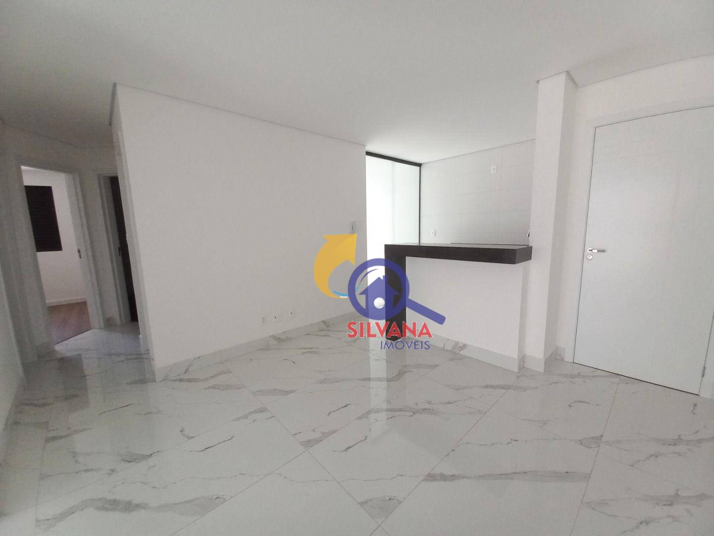 Apartamento à venda com 3 quartos, 140m² - Foto 5