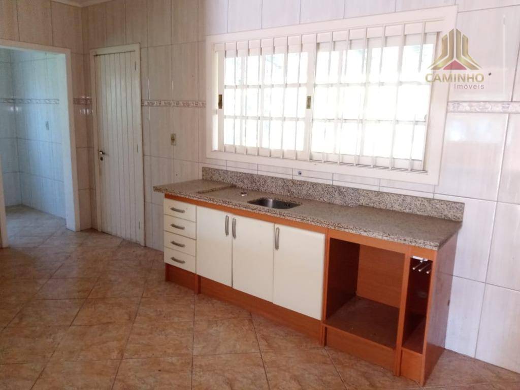 Casa à venda com 3 quartos, 181m² - Foto 9