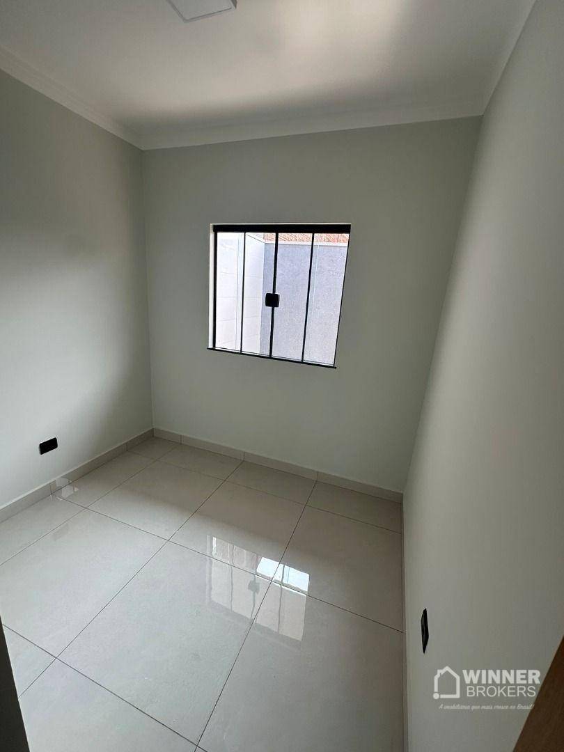 Casa à venda com 3 quartos, 76m² - Foto 8