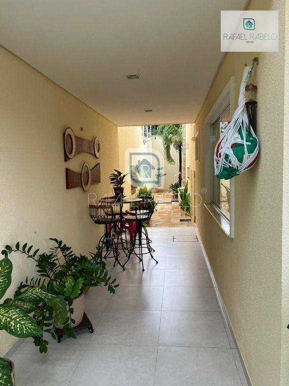 Casa à venda com 5 quartos, 238m² - Foto 20