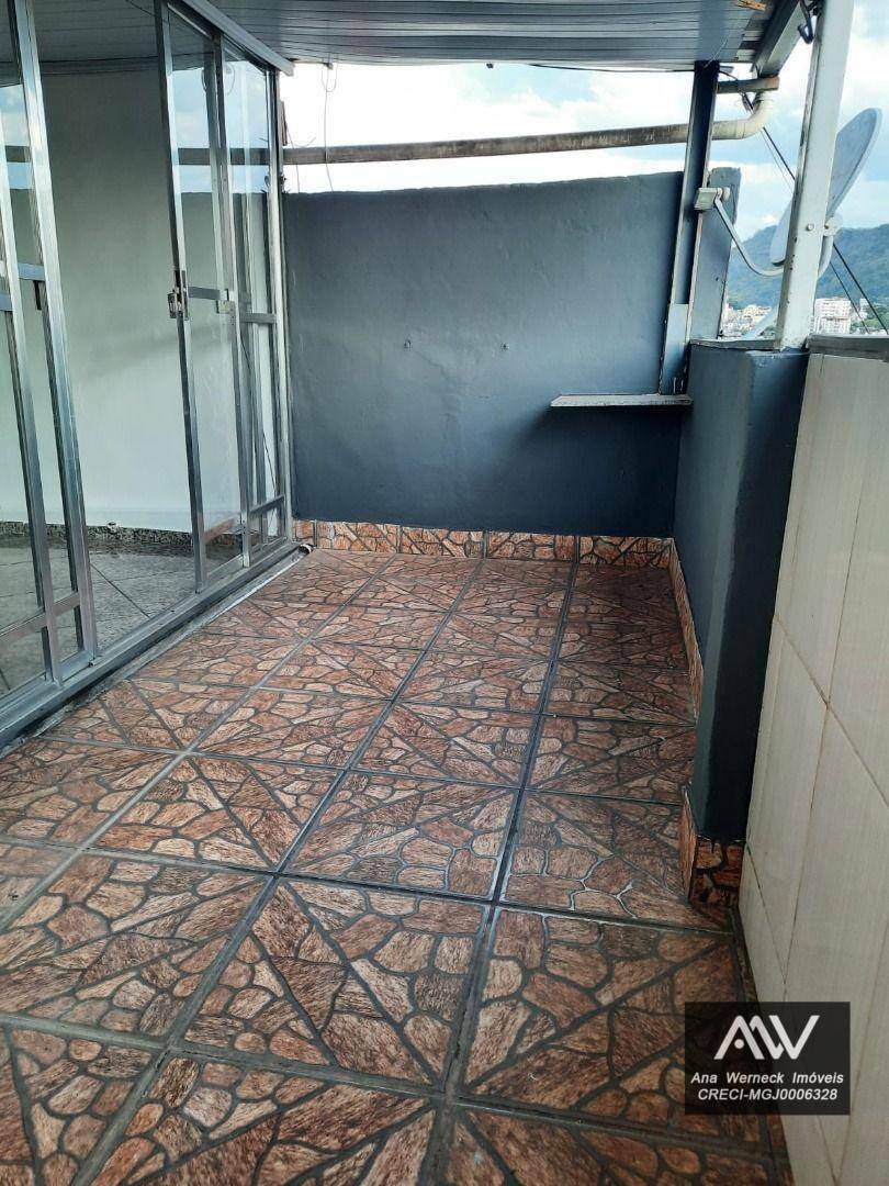 Casa à venda com 2 quartos, 80m² - Foto 29