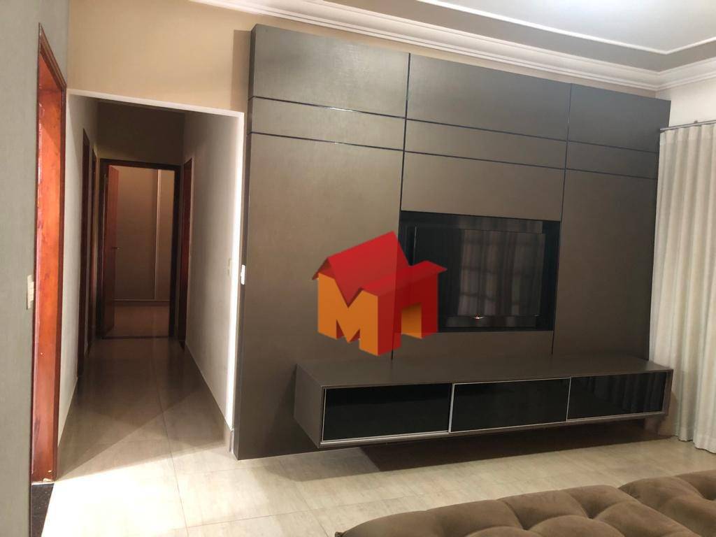 Chácara à venda com 3 quartos, 250m² - Foto 17