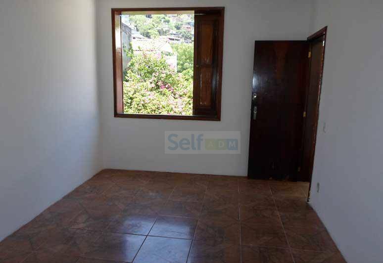 Casa para alugar com 5 quartos, 189m² - Foto 5