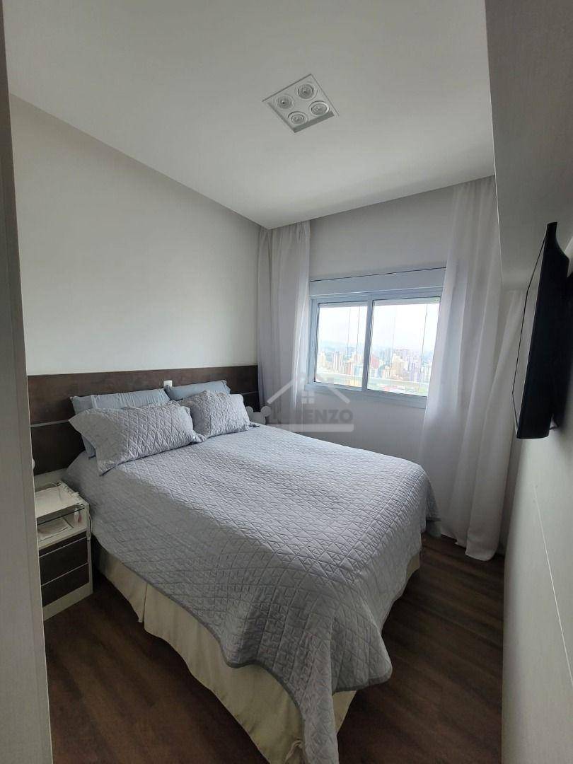 Apartamento à venda com 3 quartos, 94m² - Foto 18