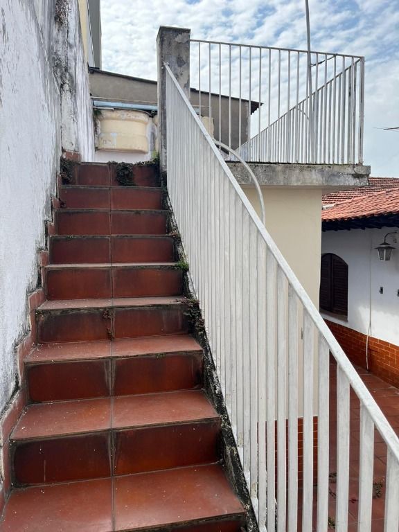 Casa à venda e aluguel com 3 quartos, 126m² - Foto 27