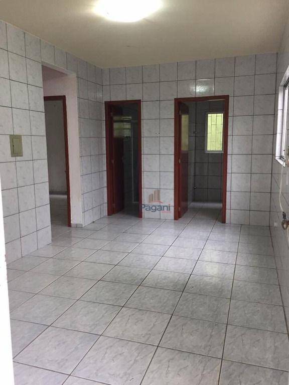 Apartamento à venda com 2 quartos, 60m² - Foto 1