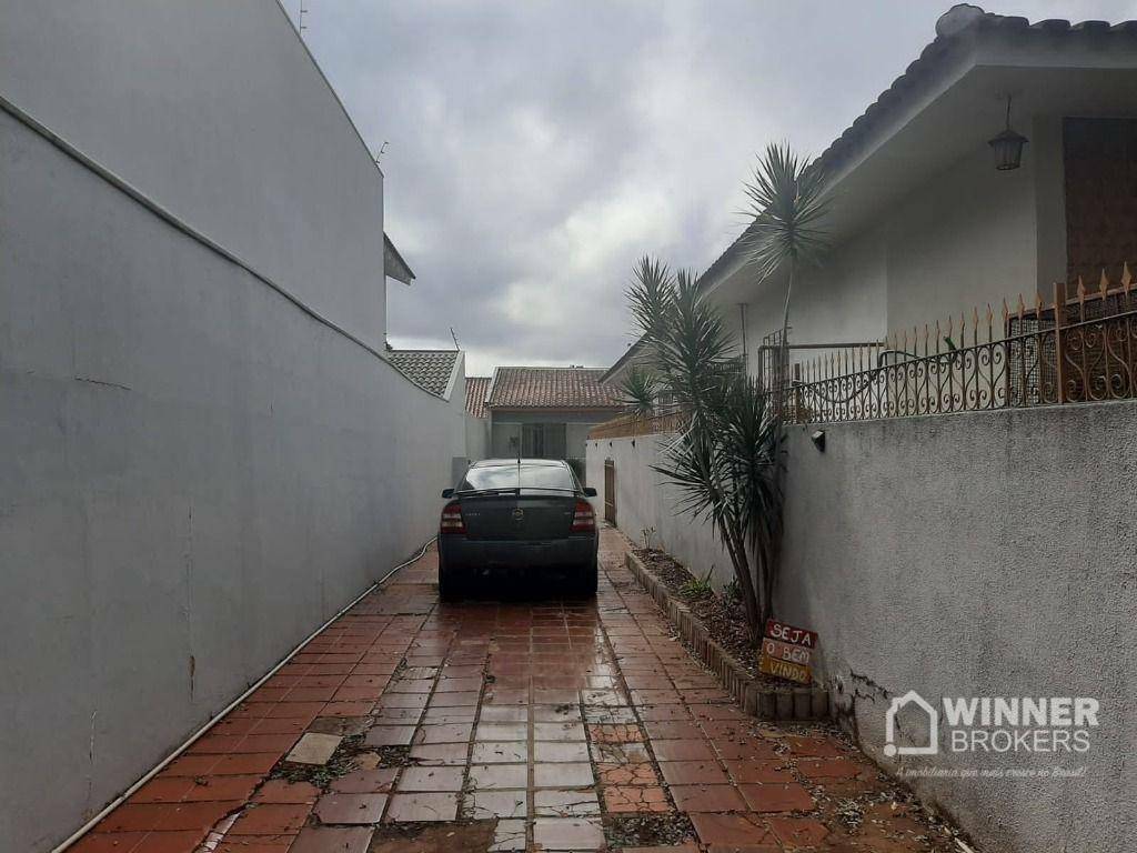 Casa à venda com 5 quartos, 750m² - Foto 27