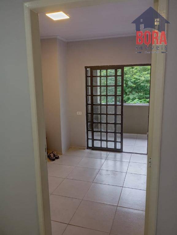 Casa à venda com 2 quartos, 170m² - Foto 10